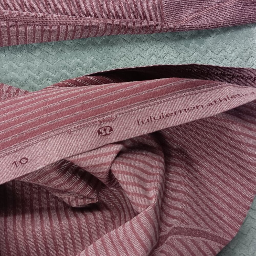 LULULEMON Swiftly Tech Long Sleeve Crew Striped Heathered Bordeaux Drama Size 10 - Picture 5 of 5